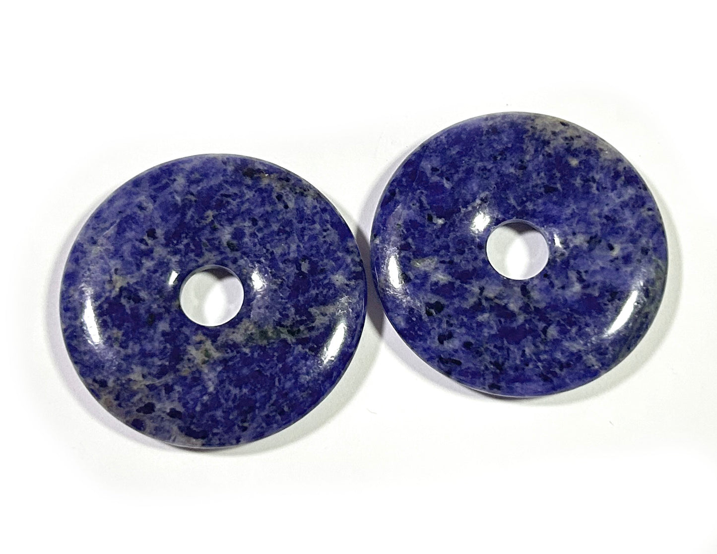 Pendentif Donut en sodalite 30 mm 40 mm 50 mm 1 pièce