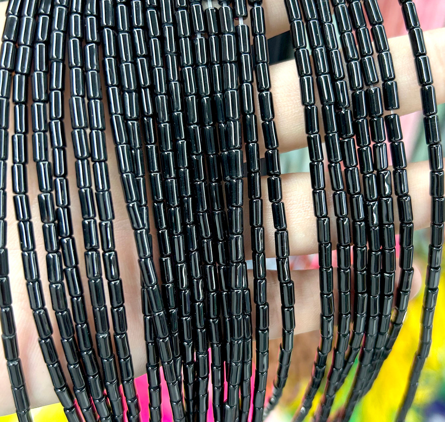 Perles tubes en onyx noir 3x6 mm 15''