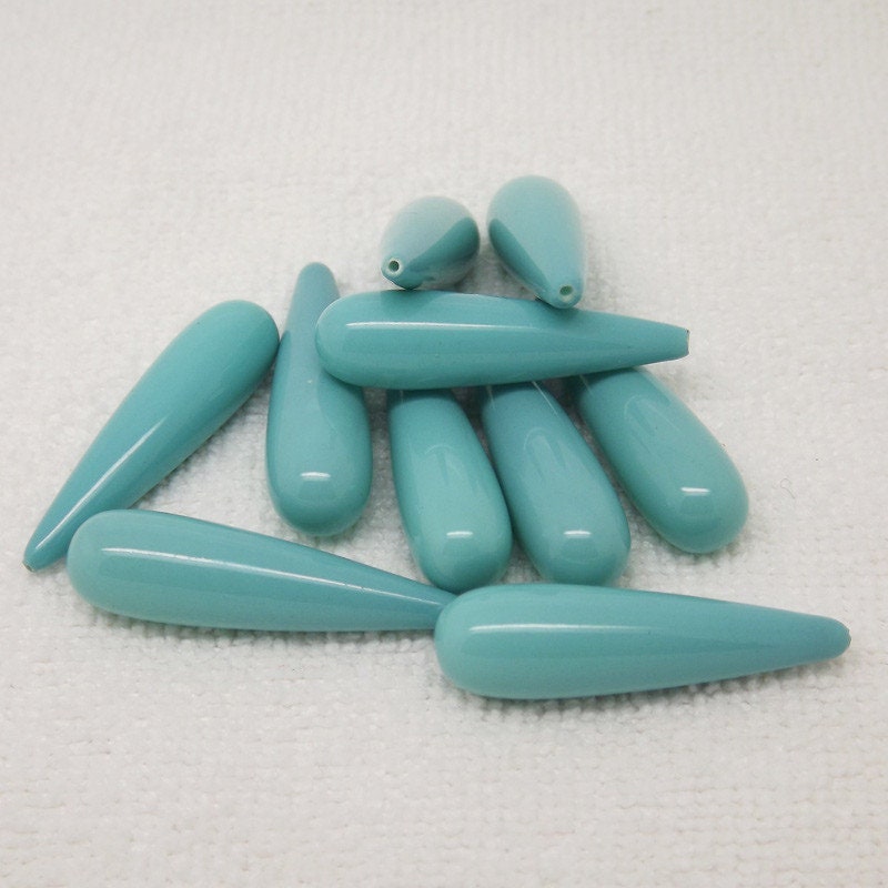 Perles de coquillage semi-percées en forme de larme 8 x 30 mm, 2 pièces