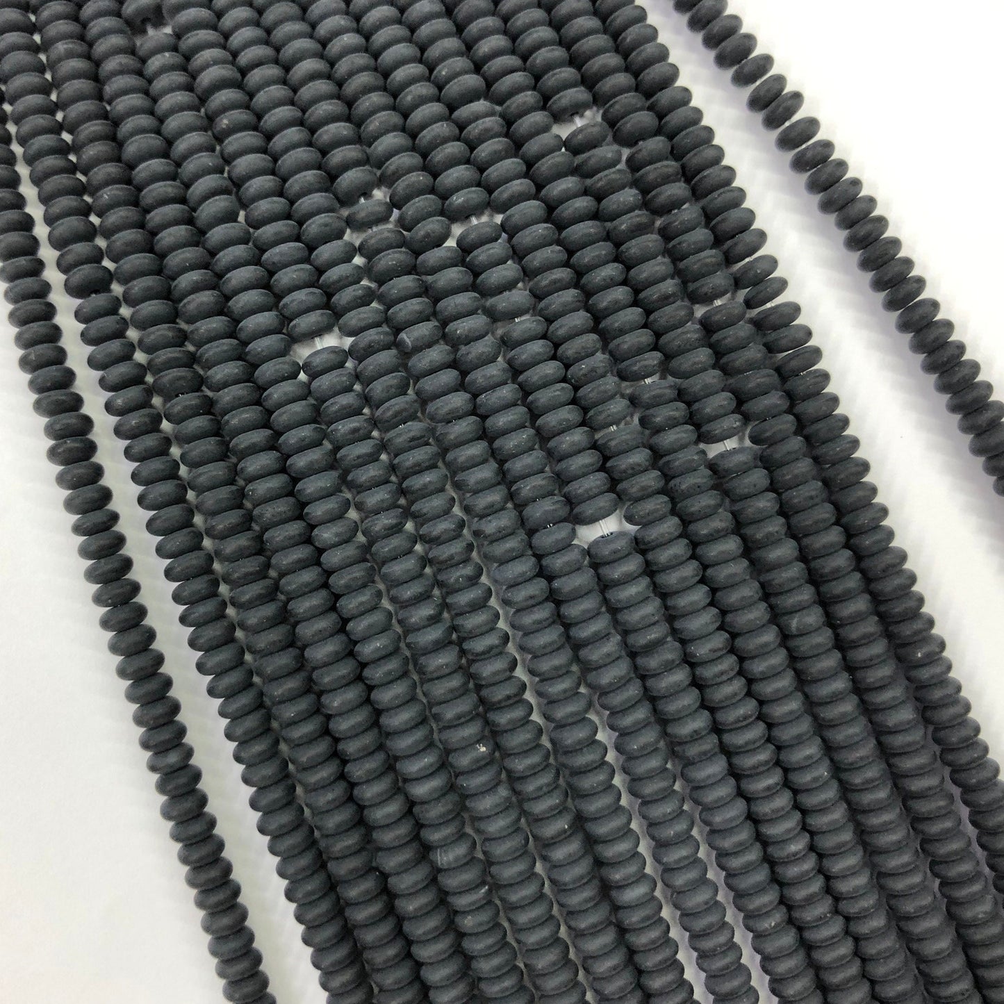 Perles rondes en onyx noir mat, pierres précieuses naturelles, 2 x 4 mm, 38 cm