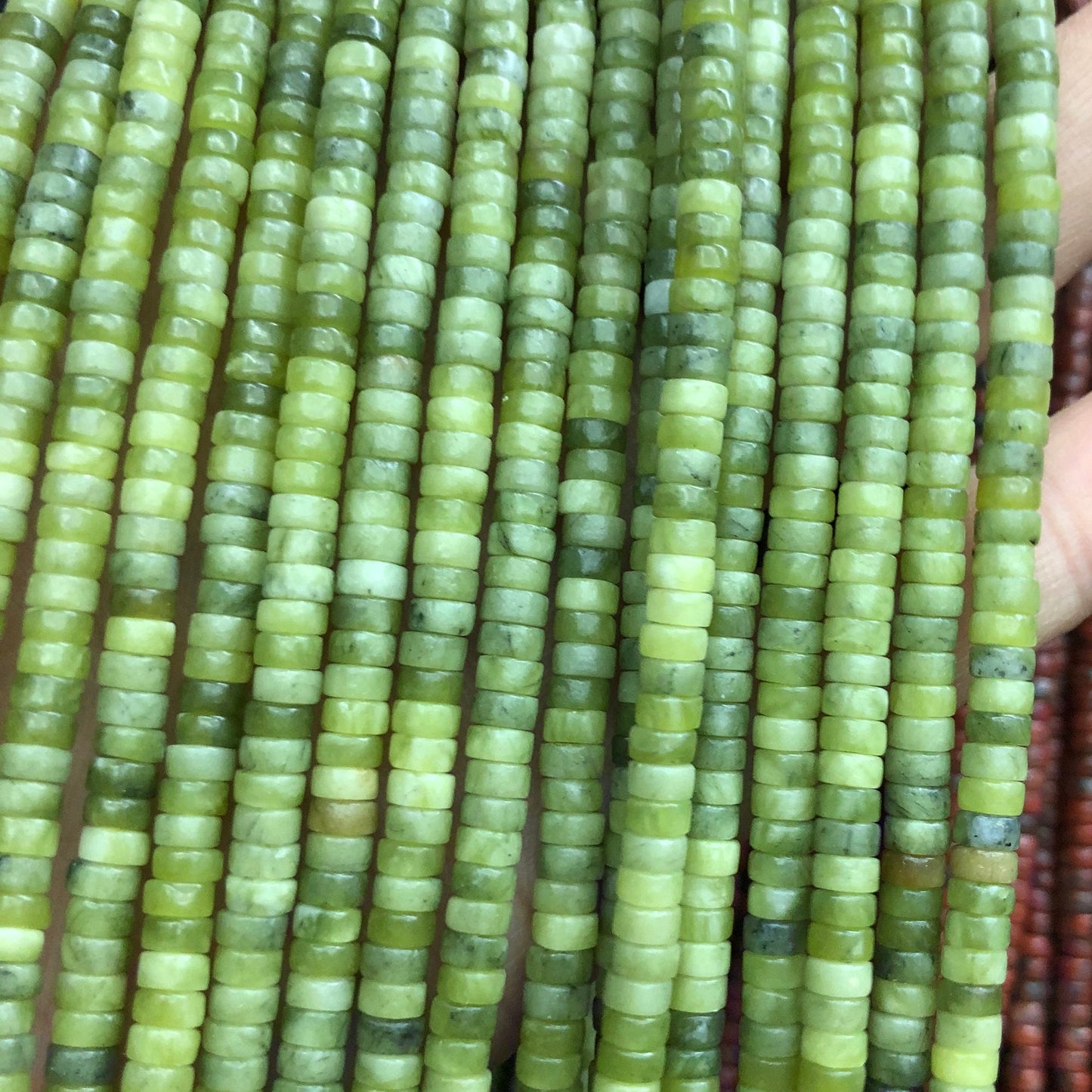 Perles rondelles en jaspe vert 2x4 mm 15''