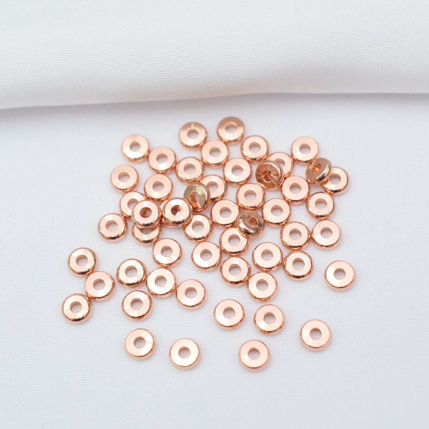 Guld, rosa guld Rondelle afstandsstykke, 1x4,5 mm kobber metal afstandsstykke til smykkefremstilling, smykkefinding 100 stk.