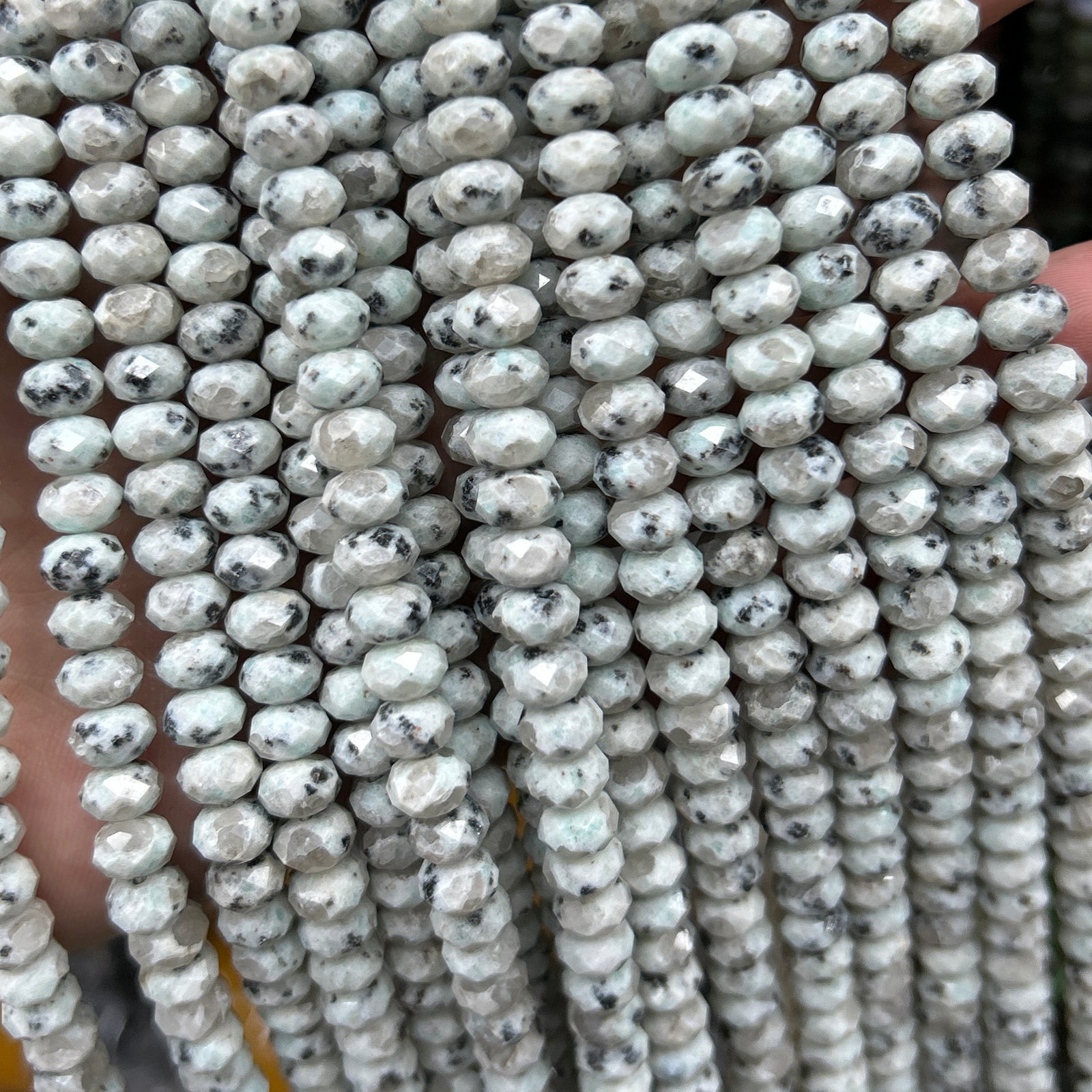 Lotus Jasper Rondelle Faceted Beads 5x8mm 15''