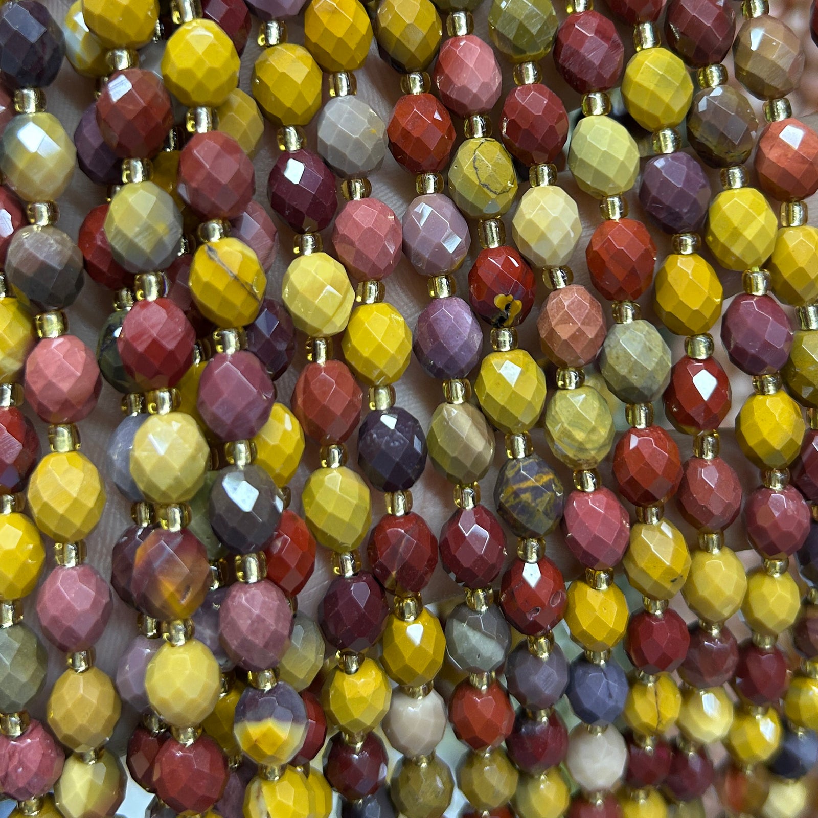Perles à facettes en rubis 4 mm 15''