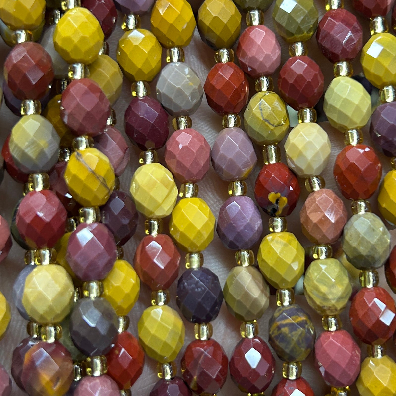 Perles à facettes en rubis 4 mm 15''