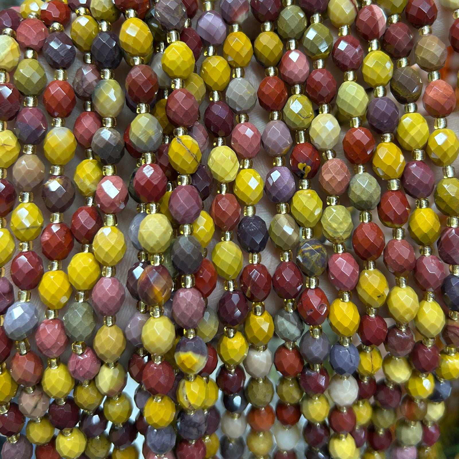 Perles à facettes en rubis 4 mm 15''