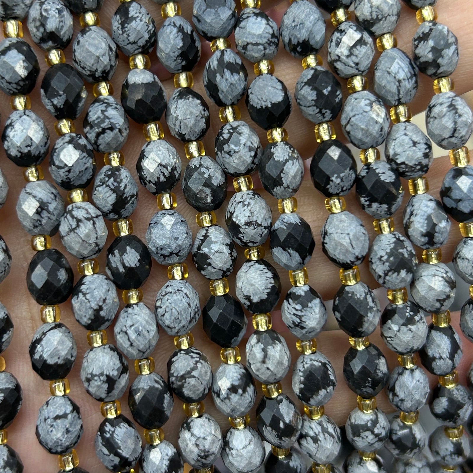 Perles à facettes en rubis 4 mm 15''