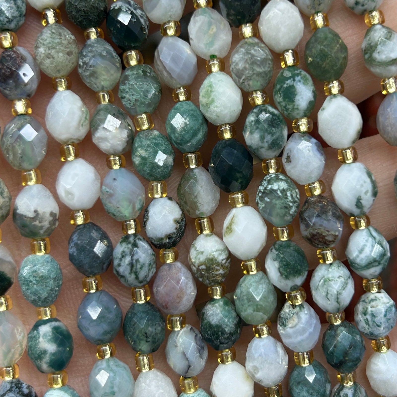 Perles à facettes en rubis 4 mm 15''