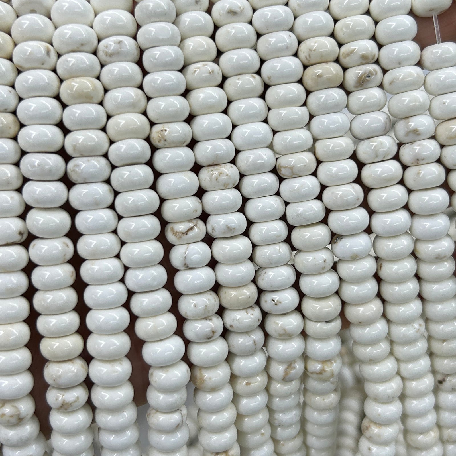 White Magnesite Rondelle Beads 15''