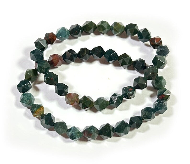 Armbånd med faceterede blodstensperler 20 cm