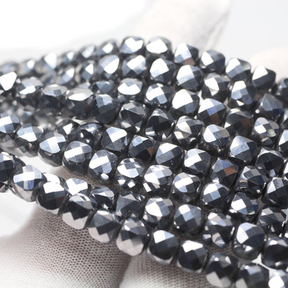 Silver Terahertz Cube Faceted Beads 4mm 15''