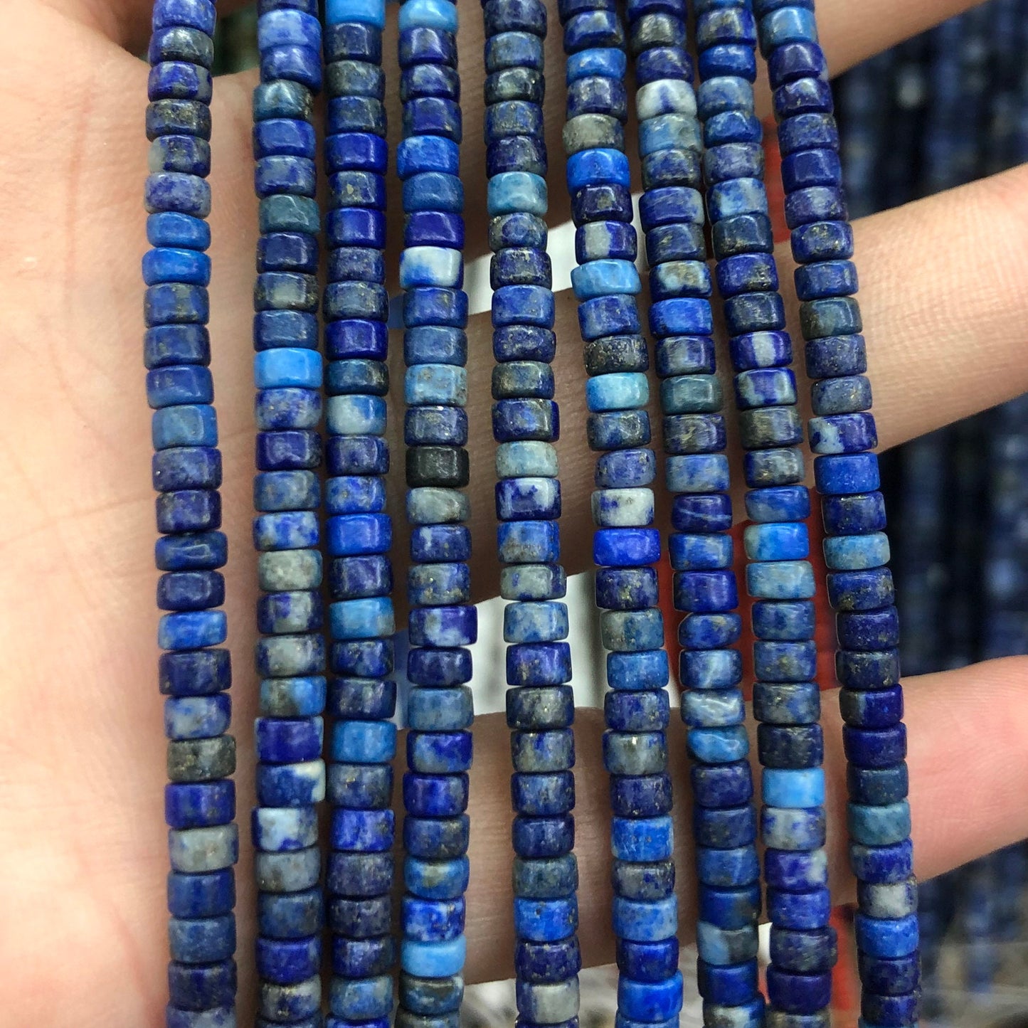 Perles rondelles en lapis-lazuli 2x4 mm 15''