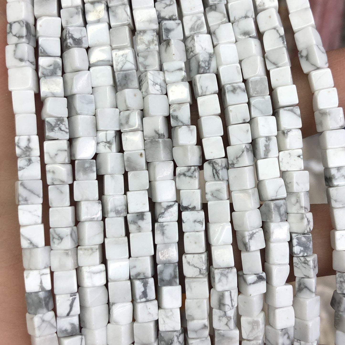 Howlite Cube Beads 4mm 15''